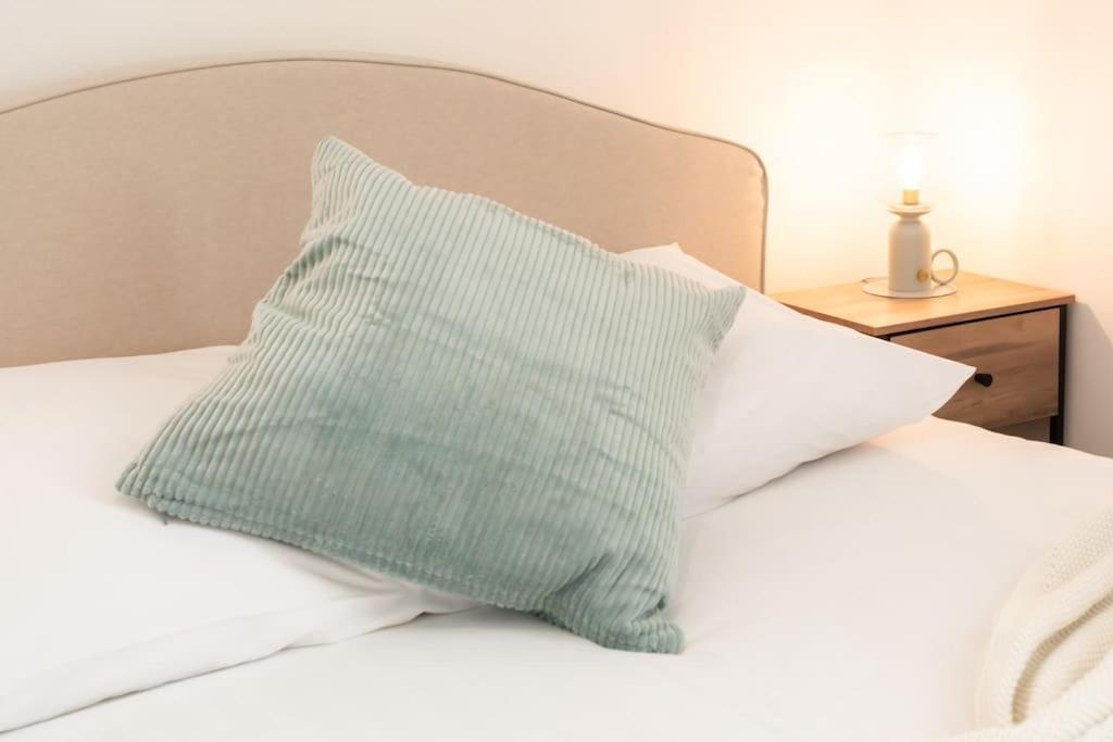 Appartamento L46 2p Port, 2min Du Cap Et 5 Du Port/ Clim & Wifi Nizza